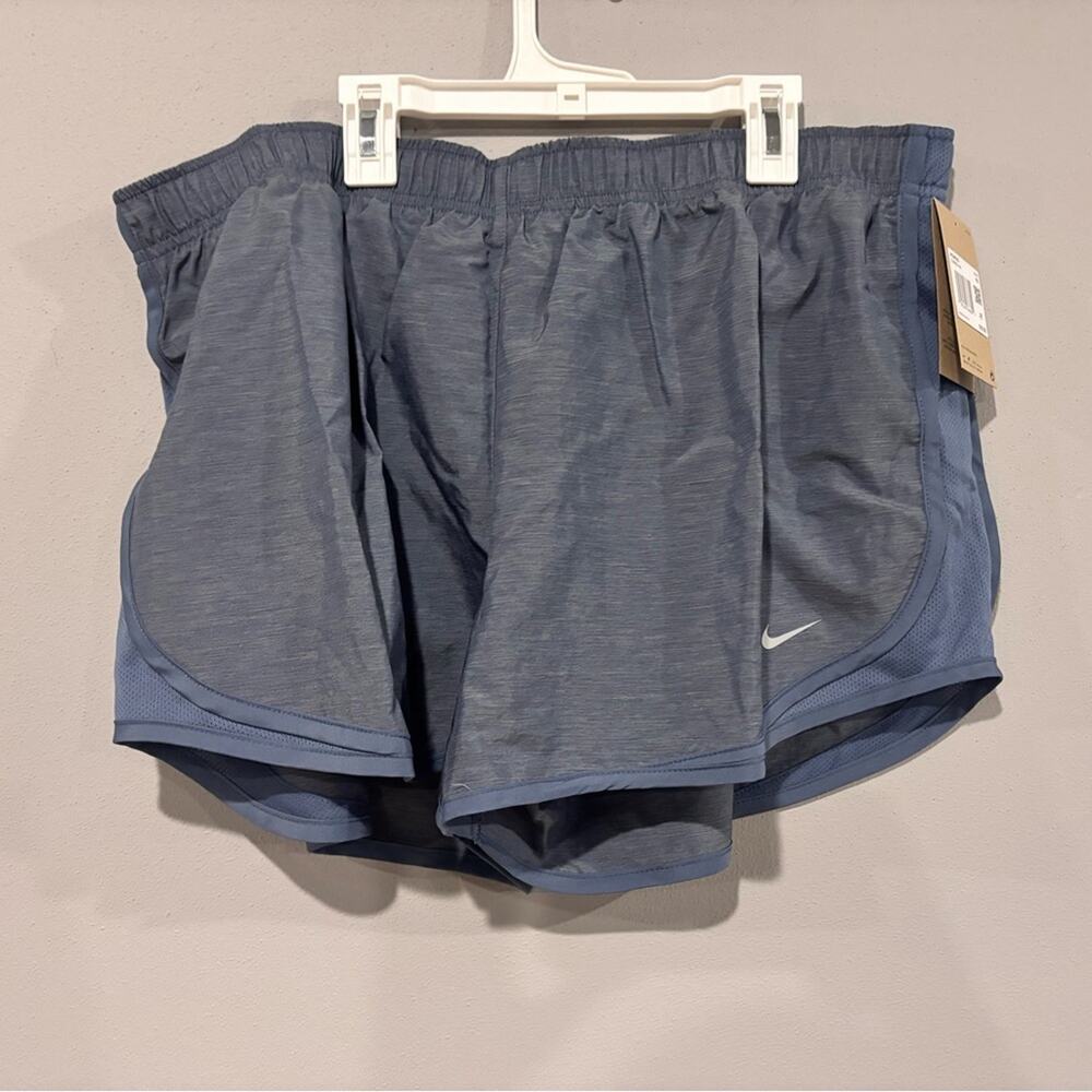 Nike Women’s Running Athletic Shorts - XXL